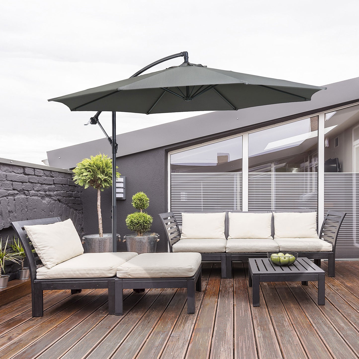 Outsunny Parasol met handzwengel, weerbestendig, 2,95 m x 2,95 m x 2,45 m, polyester, staal, zwart