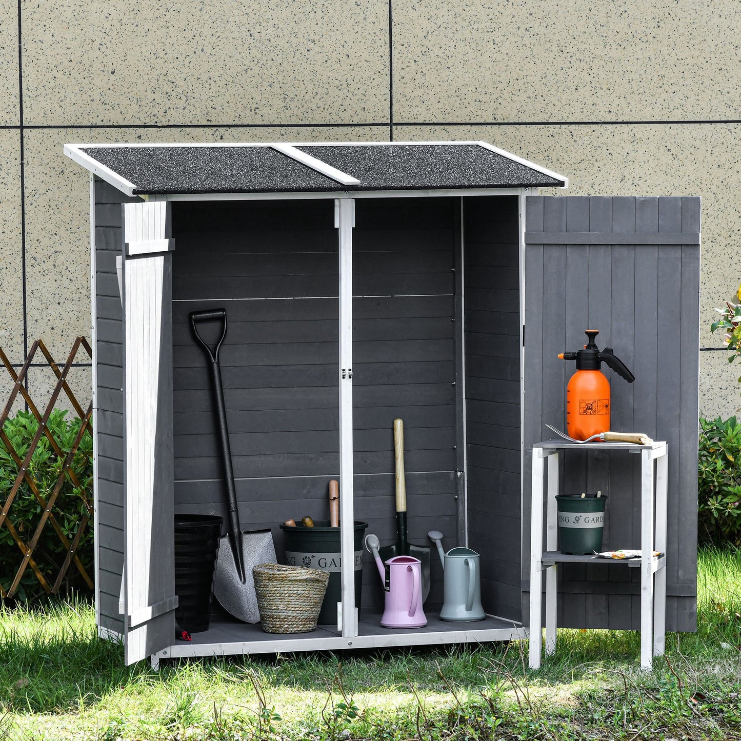 Outsunny Tuinhuis/Gereedschapsschuur met 2 deuren, Gereedschapskast met asfalt dak, Anti-dump ontwerp met grondpennen, Dennenhout, Grijs+Wit, 139 x 75 x 160 cm